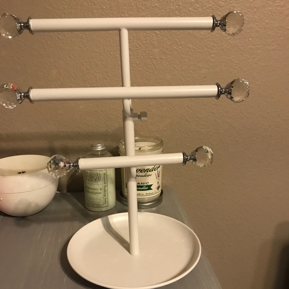 Jewelry holder